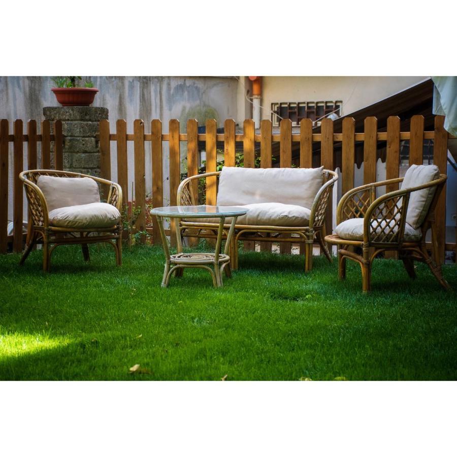 Casa Vayu - Rooms & Garden Νάπολη Εξωτερικό φωτογραφία