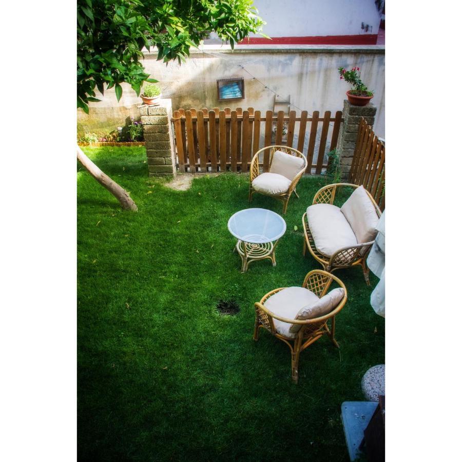 Casa Vayu - Rooms & Garden Νάπολη Εξωτερικό φωτογραφία
