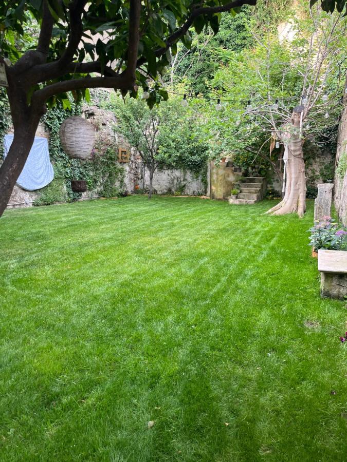 Casa Vayu - Rooms & Garden Νάπολη Εξωτερικό φωτογραφία