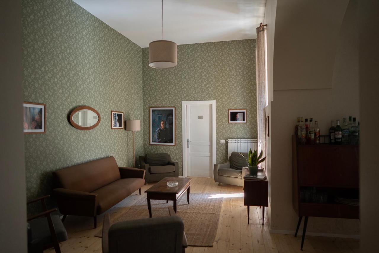 Casa Vayu - Rooms & Garden Νάπολη Εξωτερικό φωτογραφία